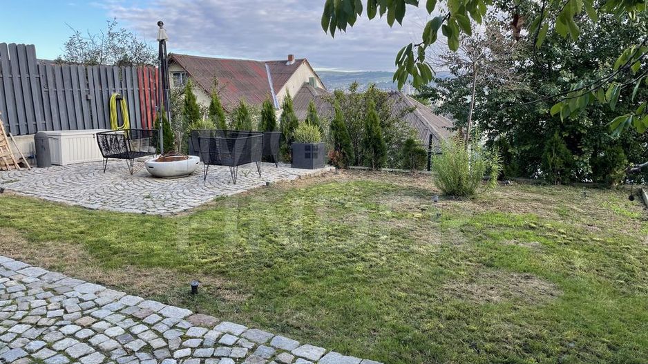 Apartament de LUX cu Gradina 150 mp si Parcare zona Andrei Muresanu - Poză 19