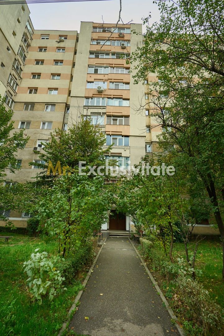 Apartament cu 3 camere decomandat etaj intermediar - Poză 13