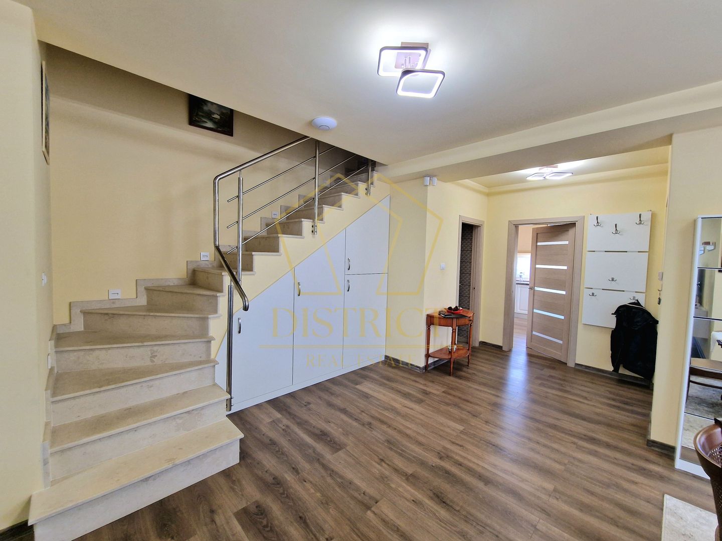 Duplex spatios cu 4 camere si 2 bai | Mosnita Veche | Drumul Boilor - Poză 13