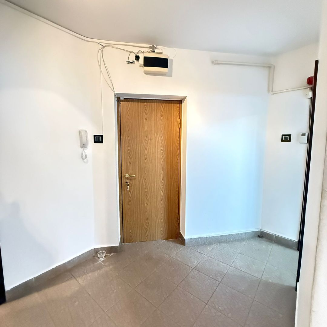 APARTAMENT 3 CAMERE CALEA CALARASILOR 10 MIN METROU MUNCII - Poză 7