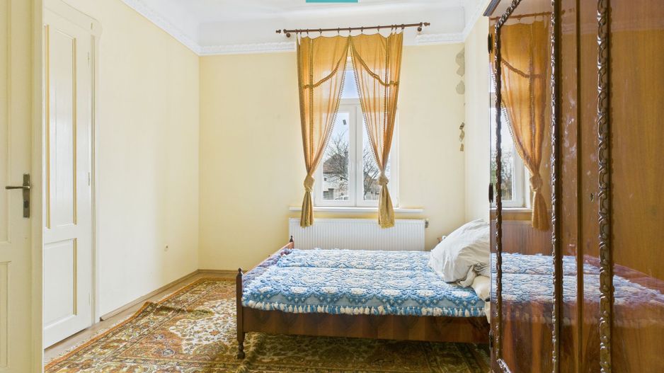 CONAC IMPRESIONANT ÎN GHIOROC - Poză 46