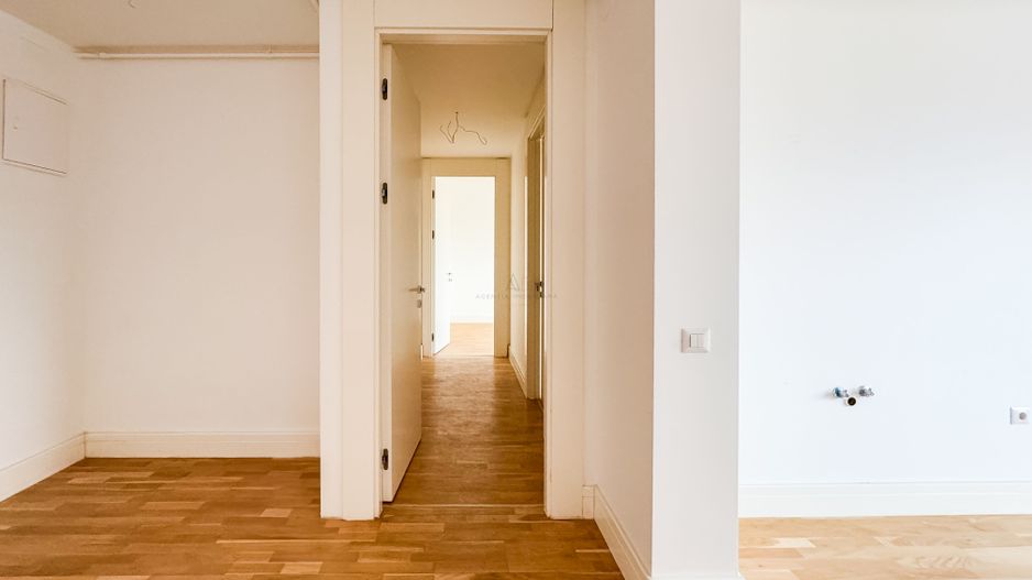 3 Camere 102 The Address | Parcare Subterana | Vedere Spate - Poză 6