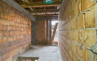 Proprietate impresionantă între Curtici și Macea - Poză 28