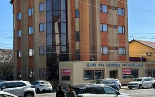 Hotel Capitol de vanzare Valenii de Munte Prahova - Poză 1