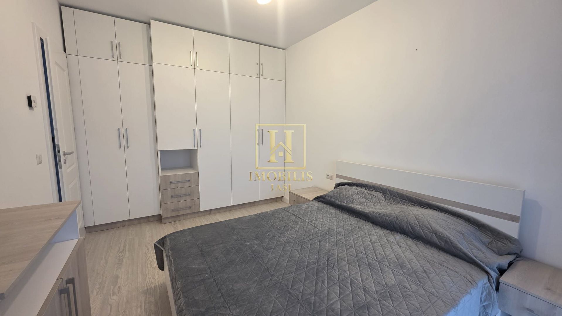 Apartament NOU 2 cam Dec 61 mp+ parcare Tatarasi Grand Beetle 500 euro - Poză 3
