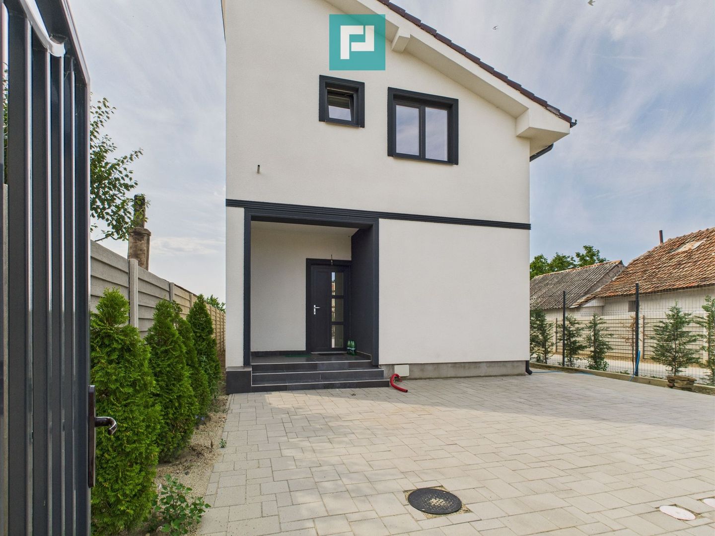 Casă modernă cu 4 camere în Becicherecul Mic - Poză 1