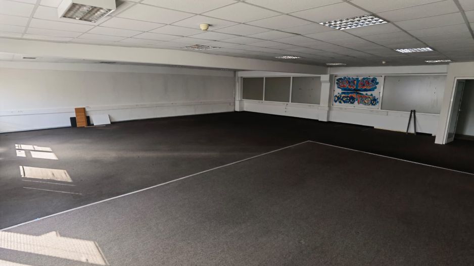 Spatii birouri/servicii - Poză 16