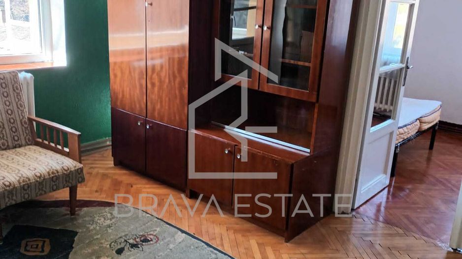 Apartament 2 camere, parcare, zona Horea - Poză 1