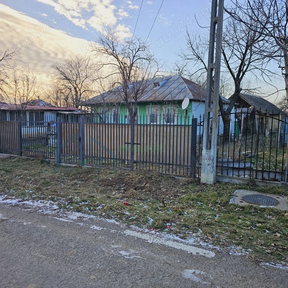 Casa de vanzare - Poză 1