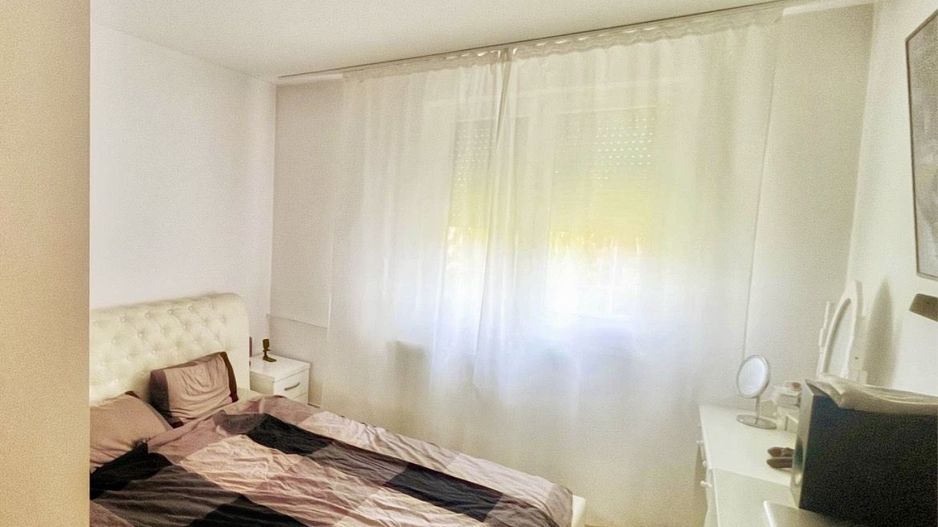 Apartament 3 camere Cartierul Rogerius - Poză 2