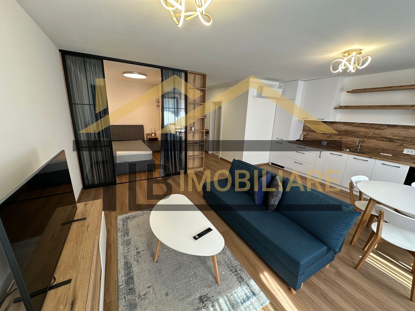 Studio, 50mp, parcare, Zona Semi-Central - Poză 1