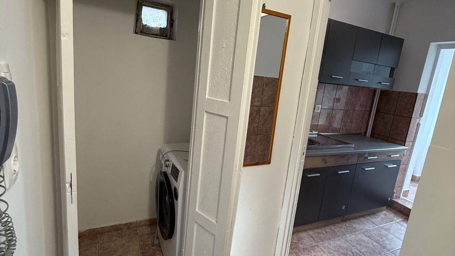 Chirie, apartament, 1 camera, 30 mp, Traian Lalescu Oradea. 250 E/lună - Poză 6