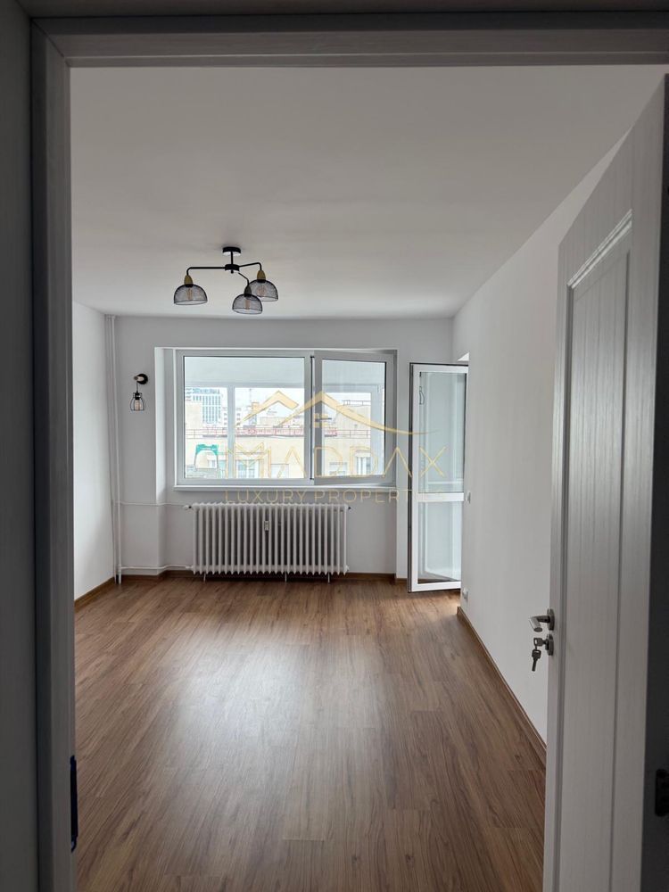 Apartament 4 camere // exclusiv birou // Tineretului // Piața Norilor - Poză 1