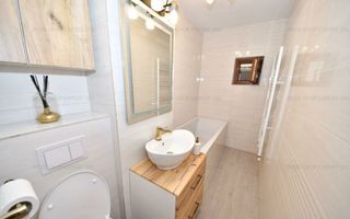 Apartament 4 camere MARE (100 mp) , Micro 17 - Poză 5