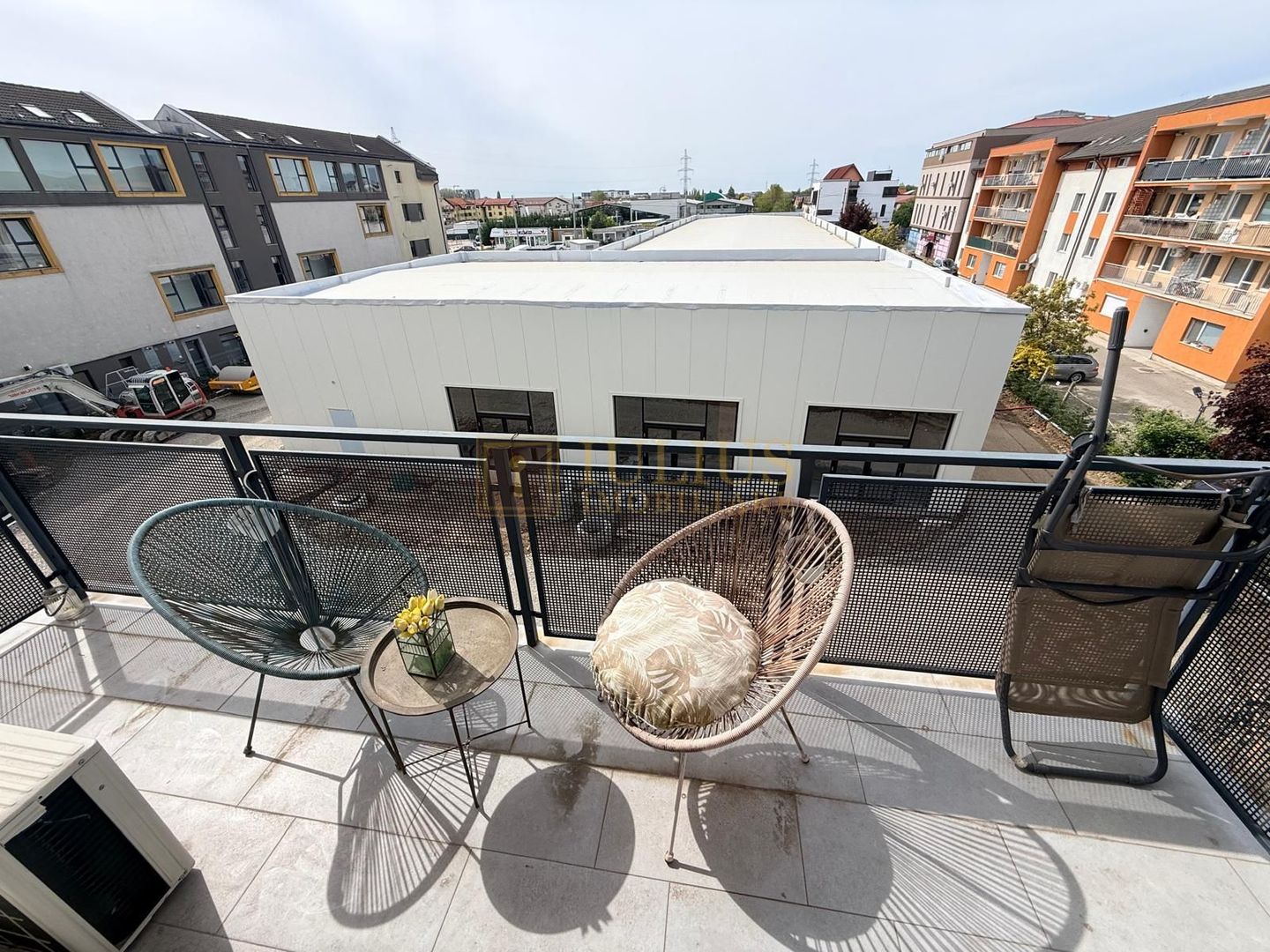 2 camere| Dumbravita| parcare inclusa| apartament superb| zona linistita| - Poză 15