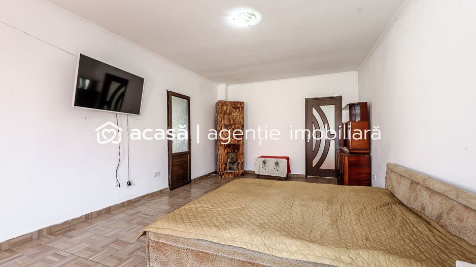 Casă cu 2 corpuri de clădire în Pecica, Arad. - Poză 16