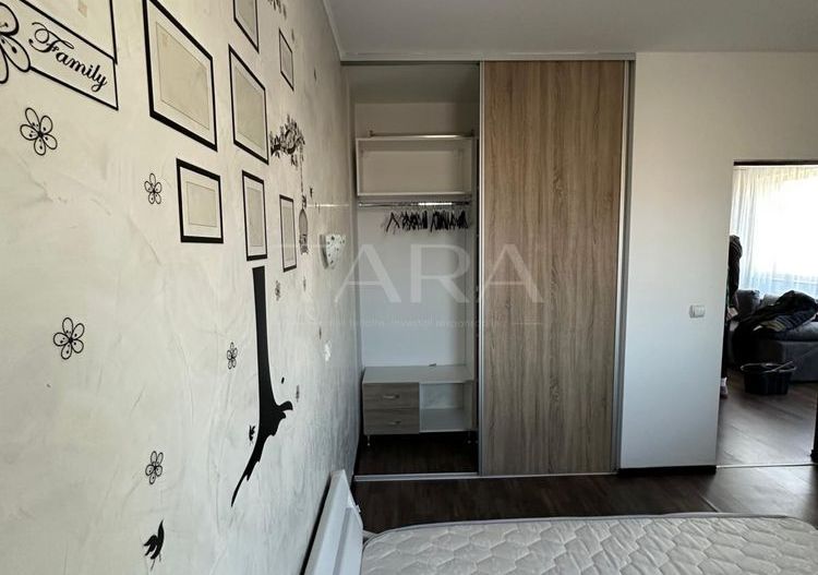 Apartament de vânzare cu 2 camere, balco, parcare, zona Stadionului. - Poză 7