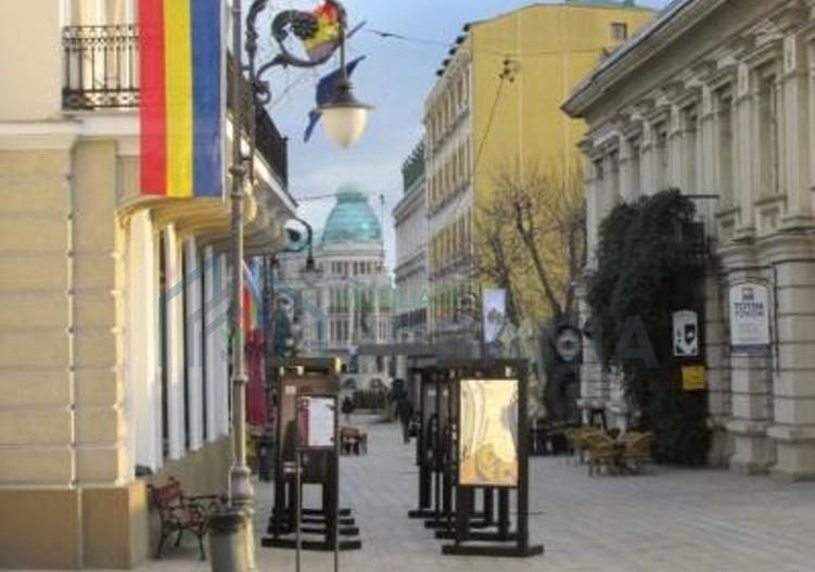 Spațiu comercial ultracentral, Lăpușneanu, dublă expunere, complet renovat, pregătit pentru start - Poză 2