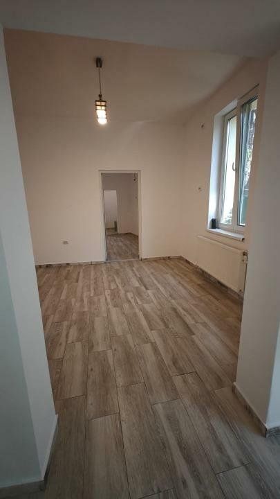Casa de locuit sau Spatiu Comercial de Inchiriat Gara de Nord - Vulcanescu - Poză 8