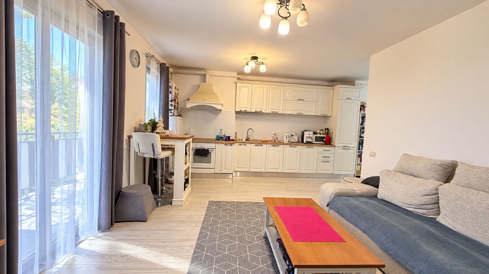 Soarelui  | 2 Camere | Lift | Mobilat si Utilat - Poză 3