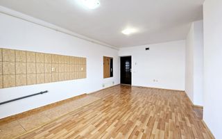 Apartament cu 3 camere Bloc Nou, Cetate - Poză 3