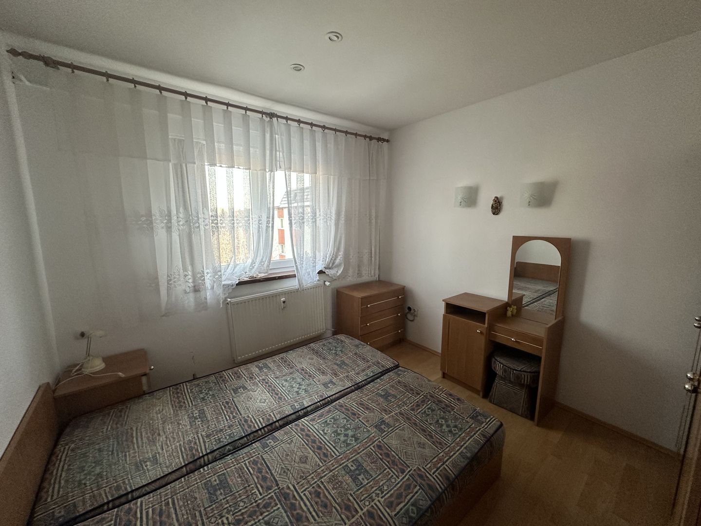 APARTAMENT 2 CAMERE | 48 MP | ZONA PIAȚA MICĂ | RĂDĂUȚI - Poză 1