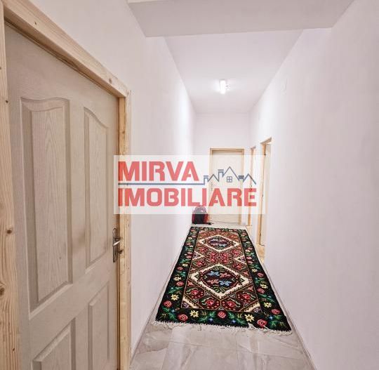 Vanzare hala +  casa  4 camere, in Albesti Paleologu - Poză 82