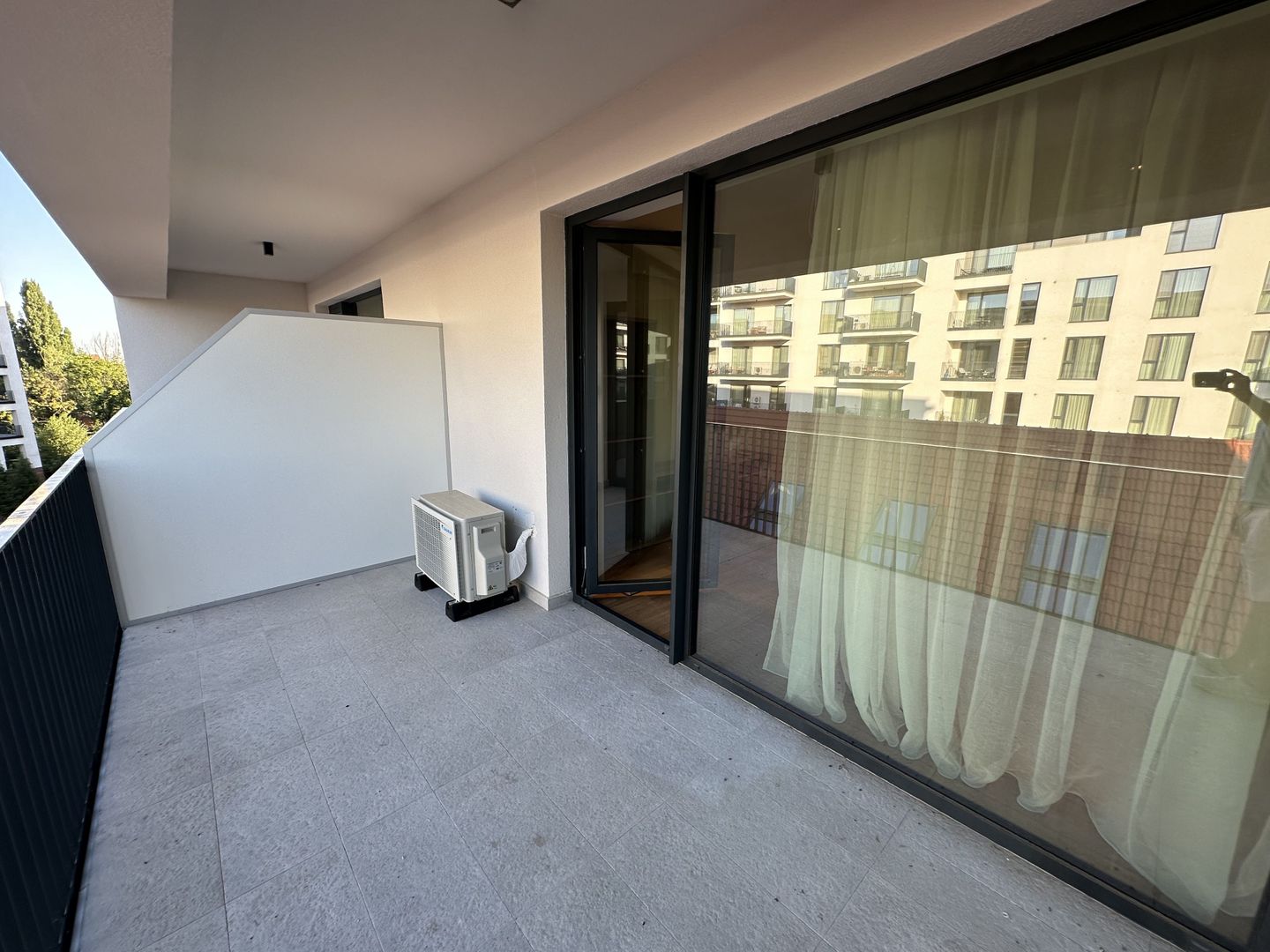 Apartment Paltim 2 camere loc de parcare - Poză 13