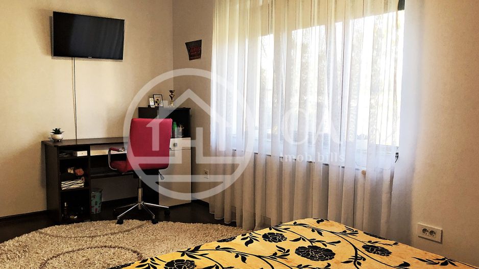 Casa cu 4 camere de inchiriat in zona Episcopia, Oradea - Poză 14