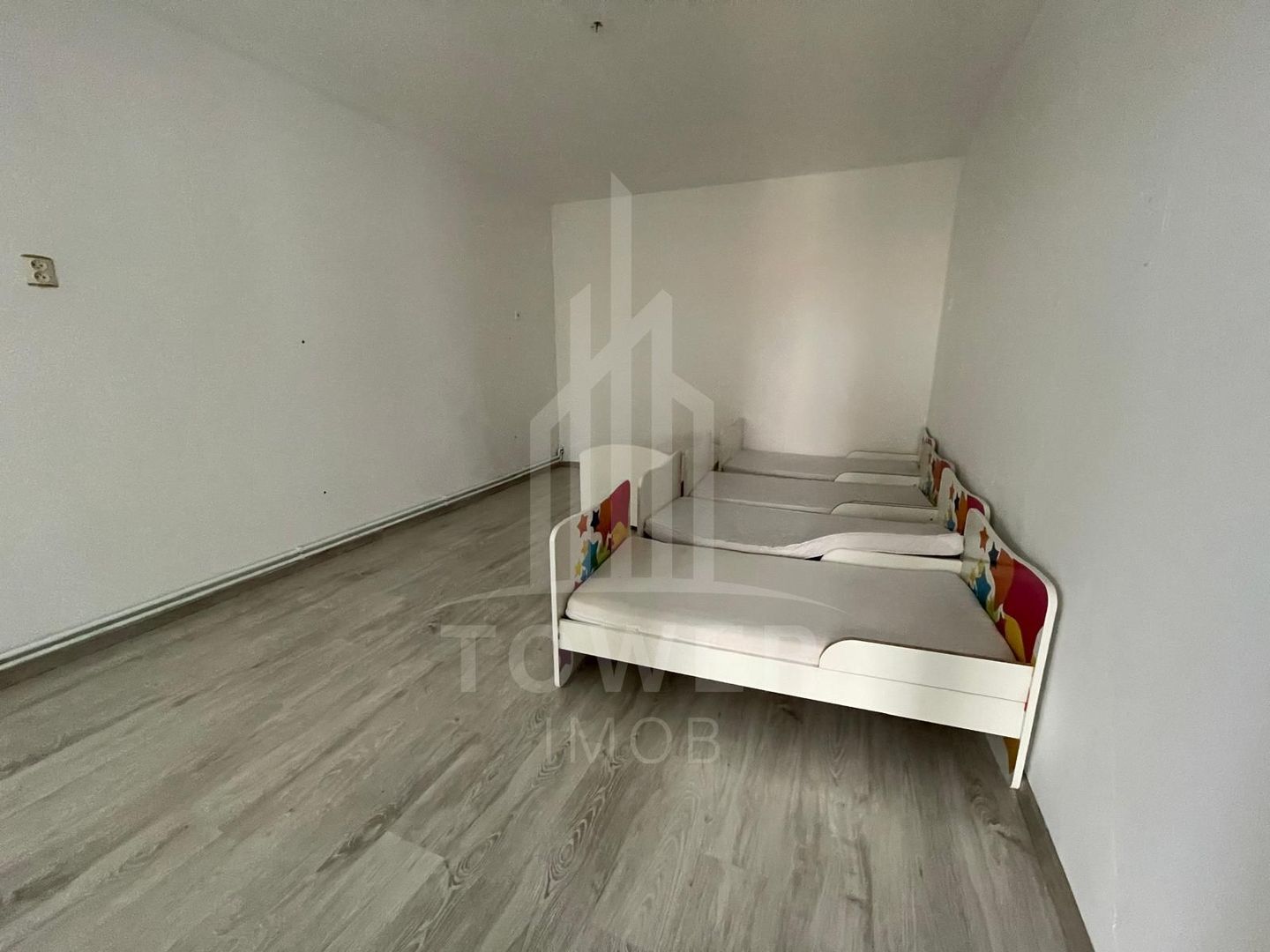 Casă de vânzare în zona Piața Cluj - Poză 21