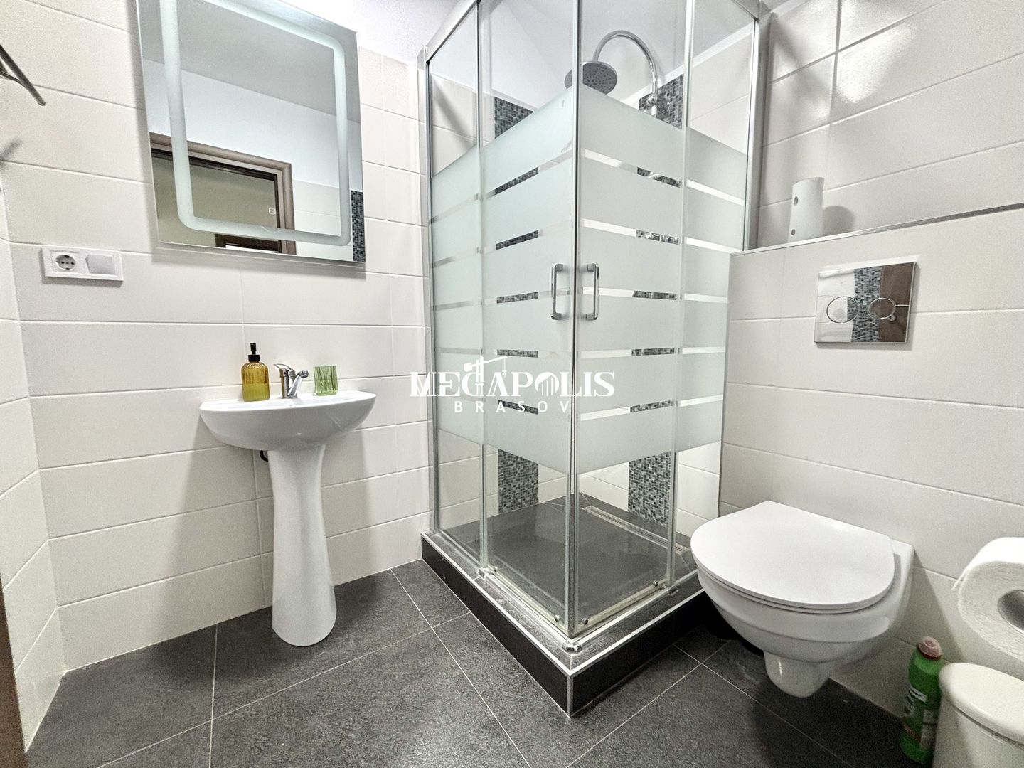 Apartament 3 camere | Parcare | Curte | Pet-Friendly | Ghimbav - Poză 13