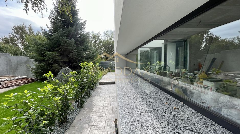 Vila cu 5 camere // * 565 mp gradina* // Tunari - Poză 50