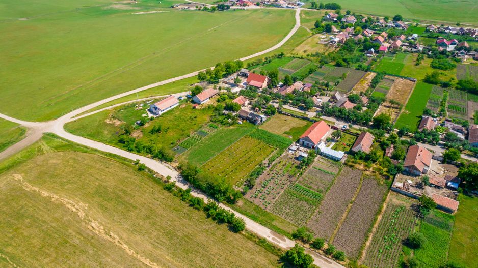Loc de casă în Felnac - Poză 2