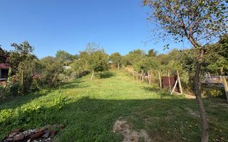 Casă cu teren generos în Șelimbăr – locație liniștită, ideală pentru familie - Poză 10