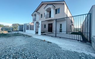 TOMIS PLUS (COD 05)Casa Premium Intr-un Cartier Nou  Liniste, - Poză 2