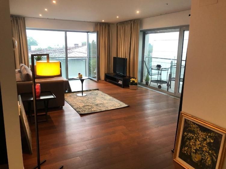APARTAMENT SUPERB, 2 CAMERE, ARCUL DE TRIUMF - Poză 2