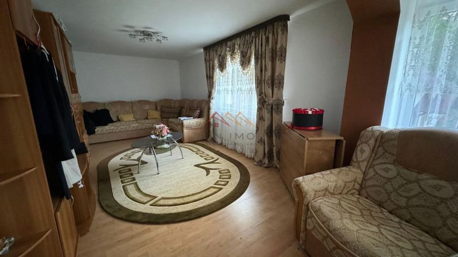 Casa 4 camere, anexe, recent renovata, foisor, teren 781mp, Izvoru, DB - Poză 5