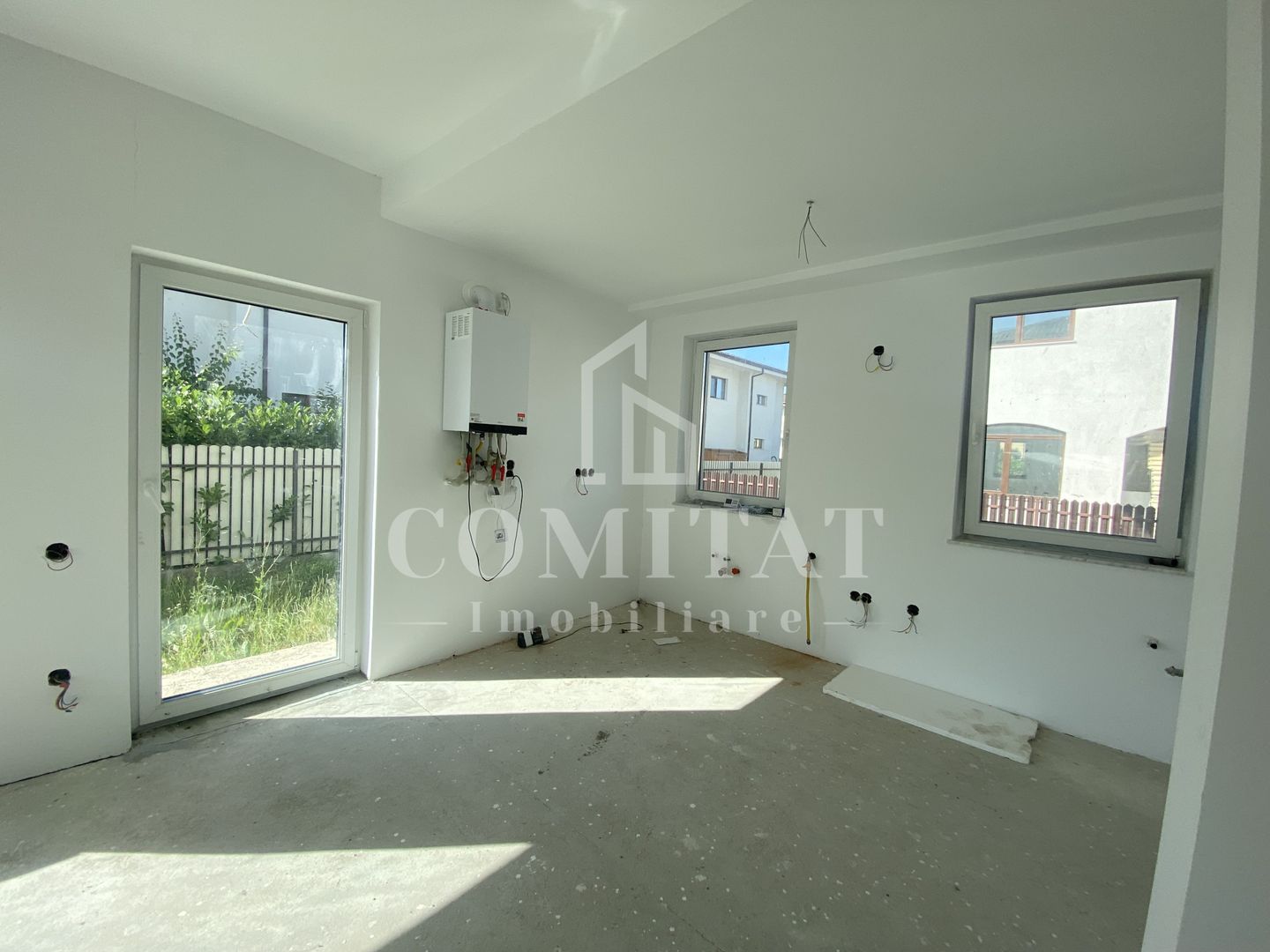 Casă de vânzare | Dispunere pe 2 niveluri | Localitatea Dezmir - Poză 1