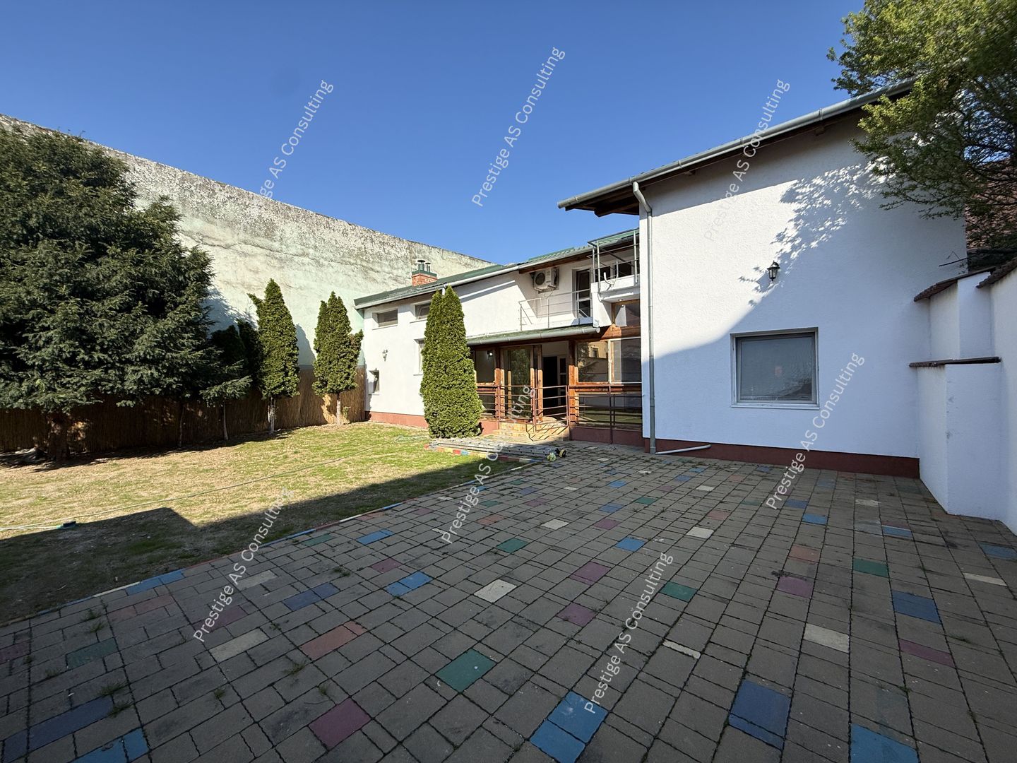 Proprietate versatila | 271 mp utili | renovata complet – Elisabetin, Porumbescu - Poză 1