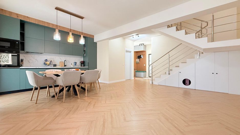 Vila 4 camere | 3 dormitoare | 3 bai | Gradina | Toate Utilitatile - Poză 9