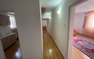 Apartament 3 camere de inchiriat-str Ciucas-Zona Dambu - Poză 9