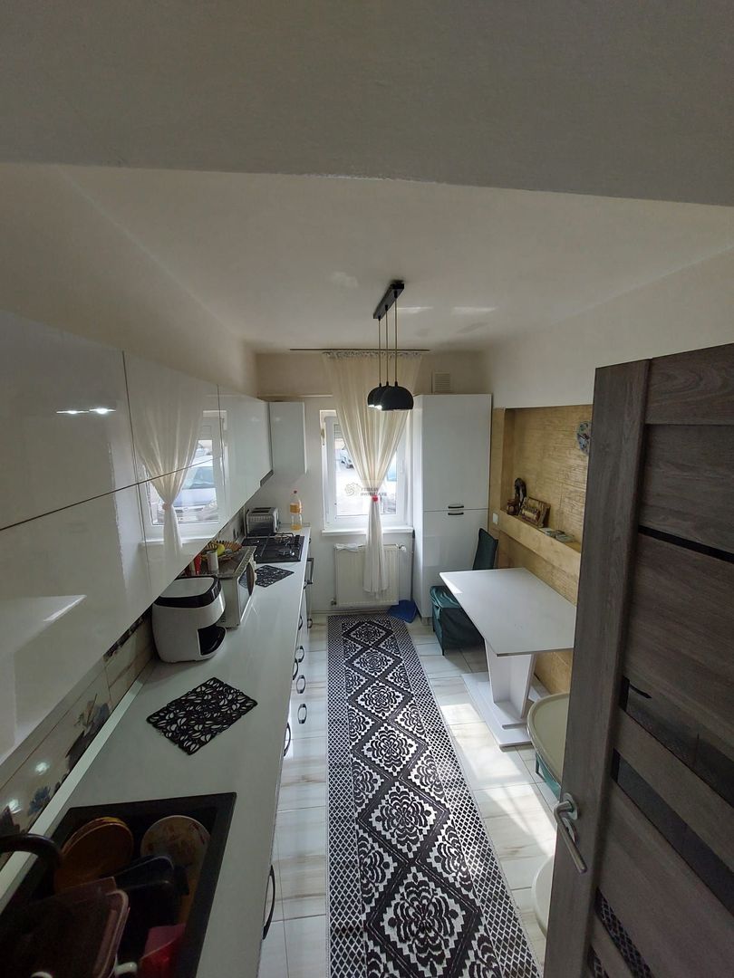 Apartament 3 camere/PARTER/IPJ /str. Lupeni/FOCSANI - Poză 3