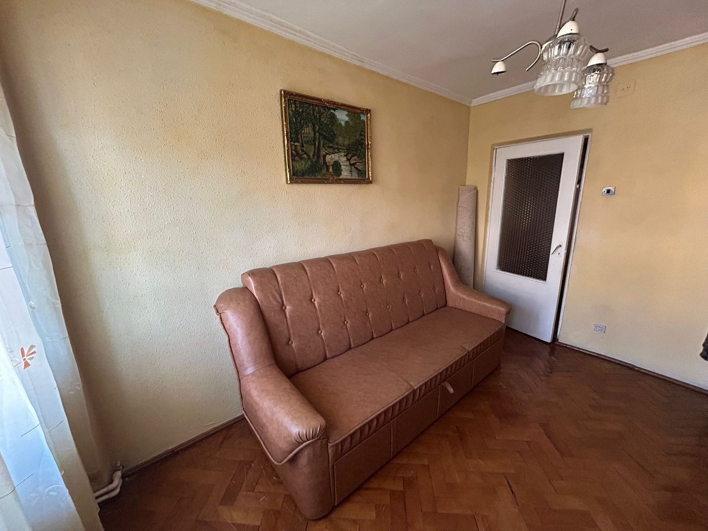 Apartament 3 camere, etaj 3 - zona Cetate - Poză 12