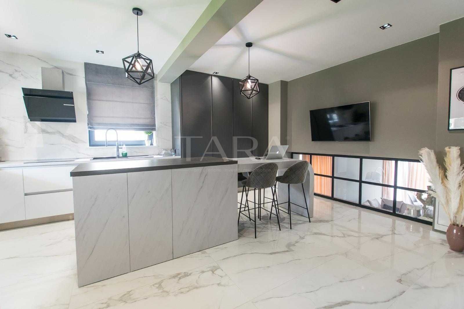 Vilă elegantă într-un cadru privat, cu vedere de excepție - Poză 1