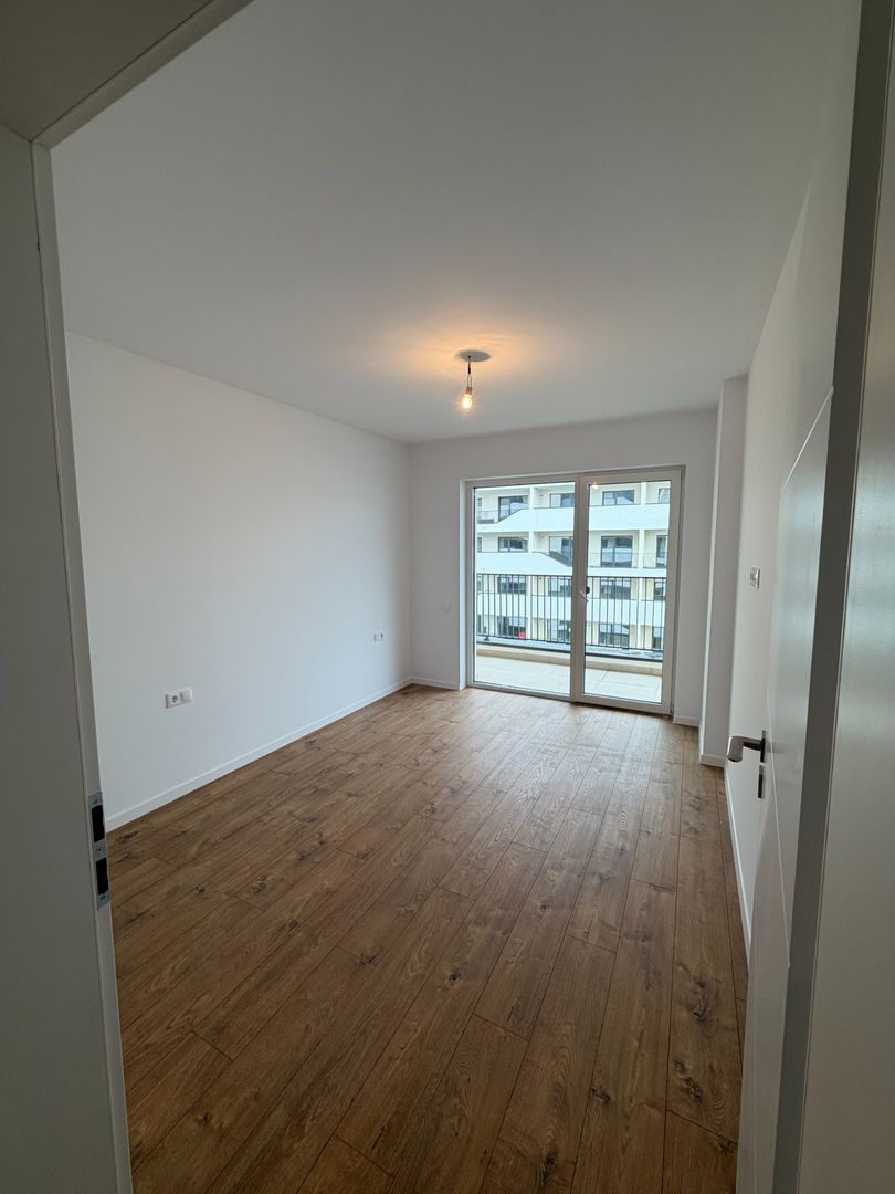 Apartament cu două camere, decomandat, finisat, EROILOR RESIDENCE - Poză 7