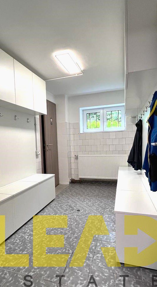 Casa renovata complet! 210 mp utili pe teren de 548 mp! - Poză 22