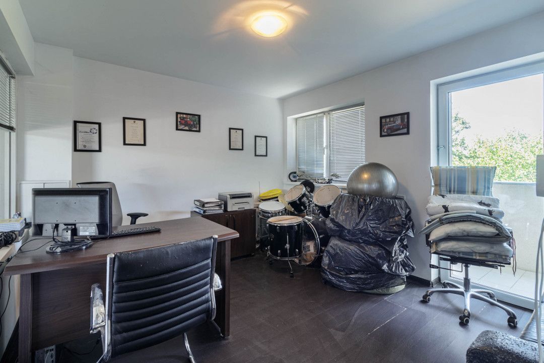 Clădire modernă, versatilă, cu terasă panoramică – locuință sau business - Poză 20