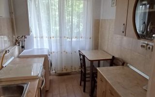 BRASADAS vinde ap 2 cam etaj 2 in Micro 14. - Poză 1