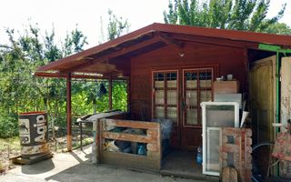 Ag EUROPA vinde teren BERCU ROSU toate utilitatile și casa vacanta. - Poză 1