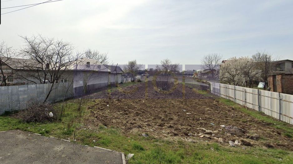 Teren Cornetu 2380 mp intravilan - Poză 1